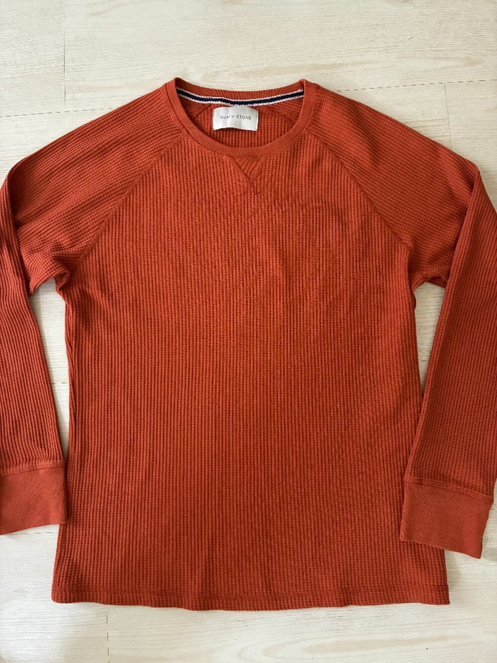 Sun + Stone Men's Thermal Waffle-Knit Long Sleeve Shirt Size L (Fits Like M)